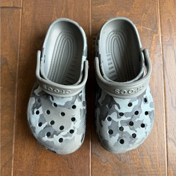 Kids Camouflage Slip-On Crocs - Picture 2 of 5
